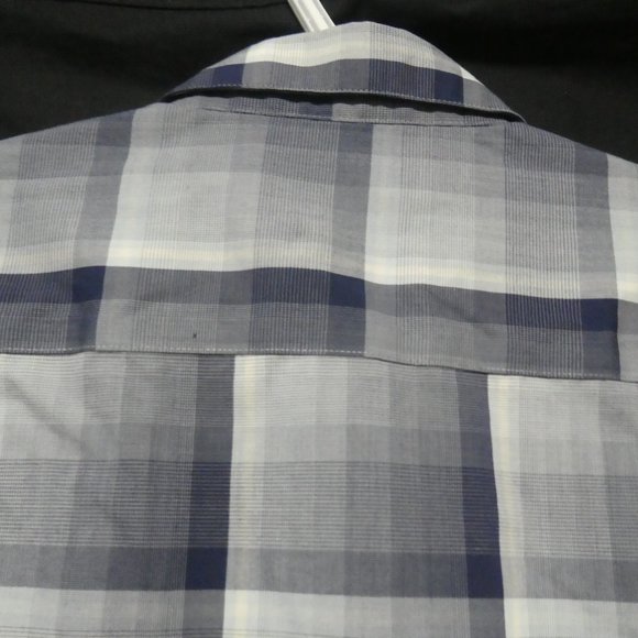 CALVIN KLEIN | Non-Iron | Body Fit | large 16-16.5 | Blue Plaid Button-up Shirt - Picture 10 of 16